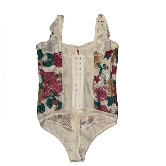FREE PEOPLE INTIMATELY WOMEN’S CORSET WITH MANY AMAZING FEATURES & DETAILS NWOT - Picture 3 of 4